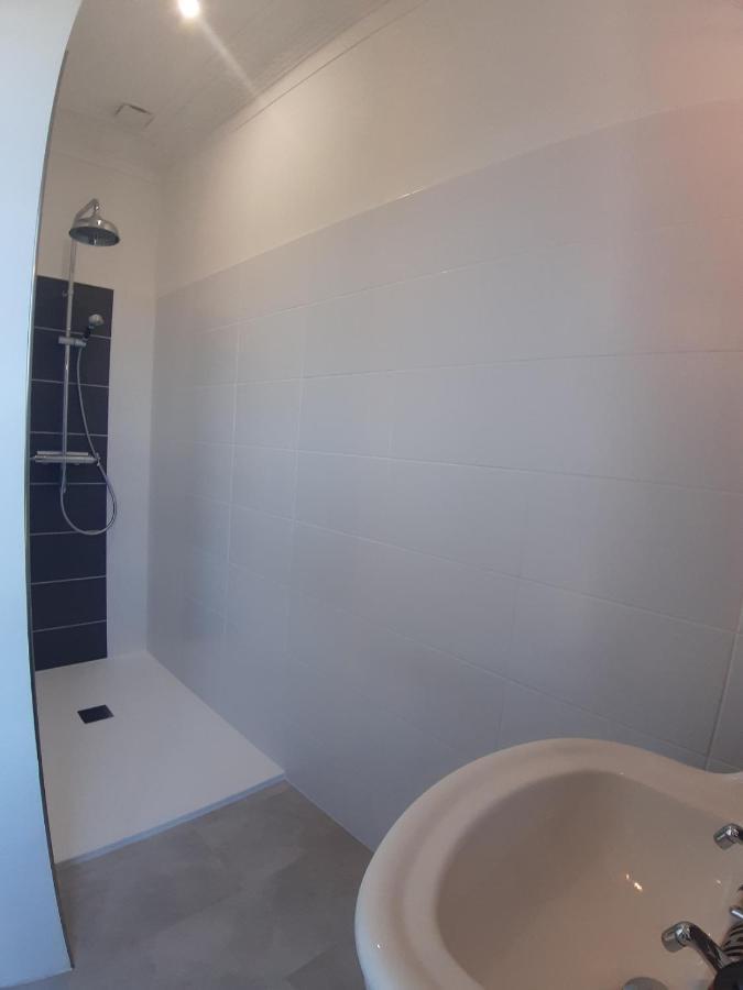 ブリケベック La Garenne Bed & Breakfast エクステリア 写真