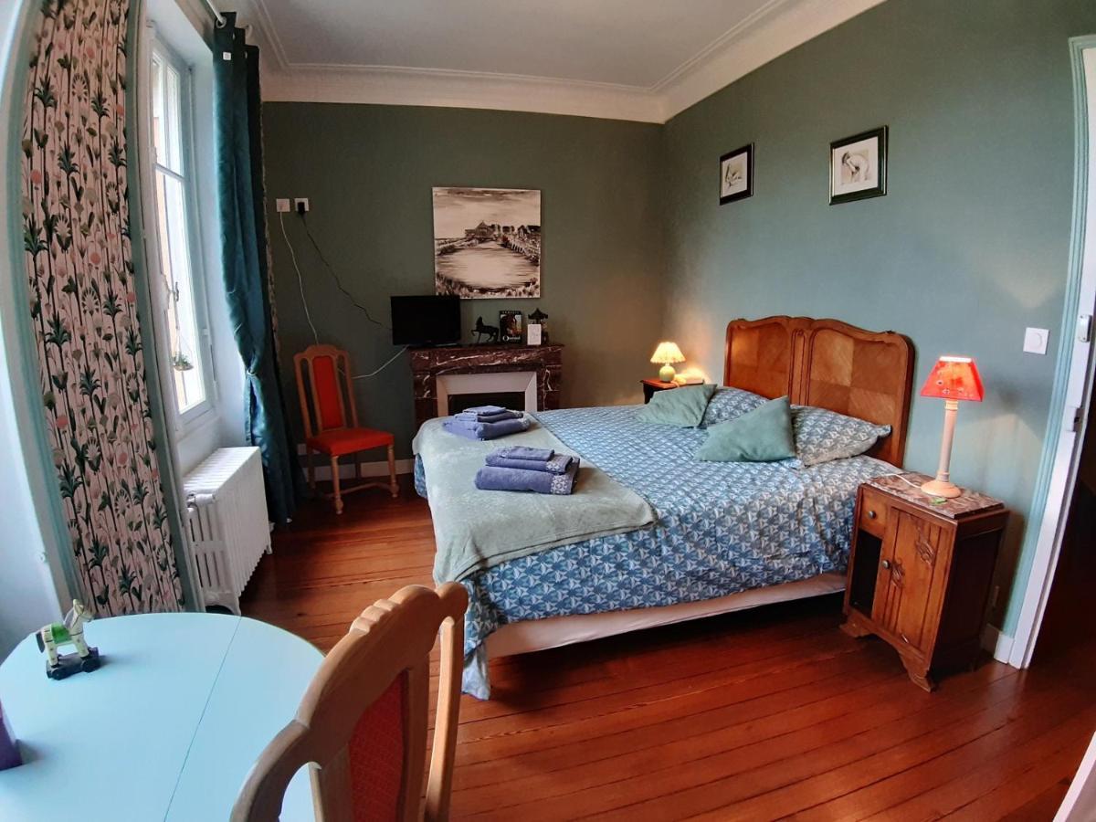 ブリケベック La Garenne Bed & Breakfast エクステリア 写真