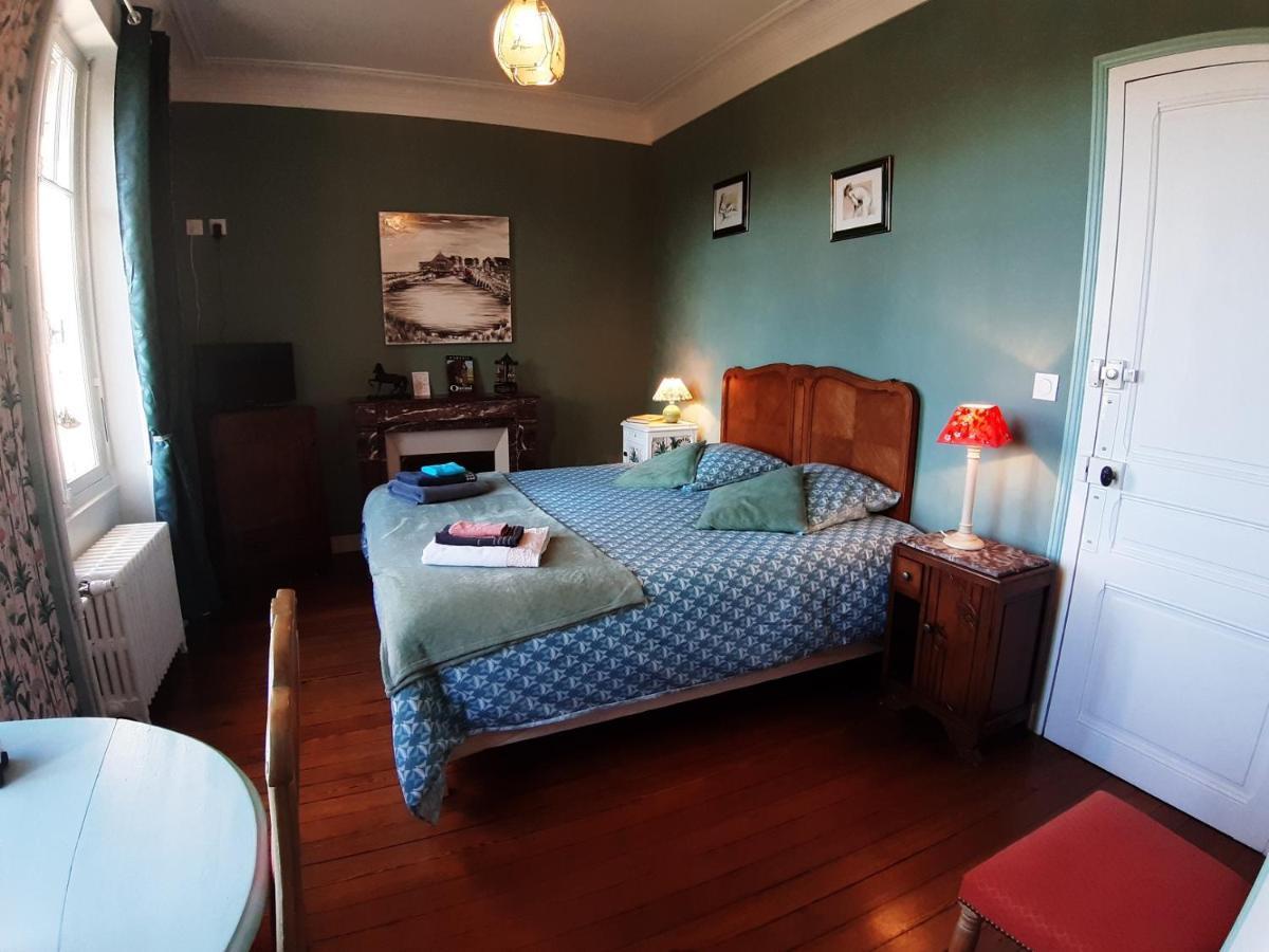 ブリケベック La Garenne Bed & Breakfast エクステリア 写真